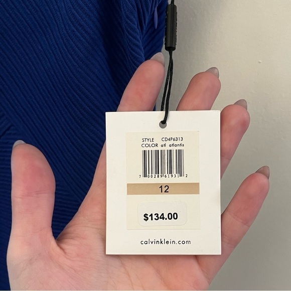 NWT Calvin Klein Sleeveless Body Con Dress - Picture 2 of 6